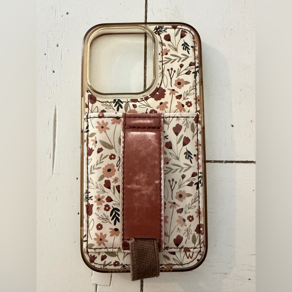 iPhone 14 Pro walli case